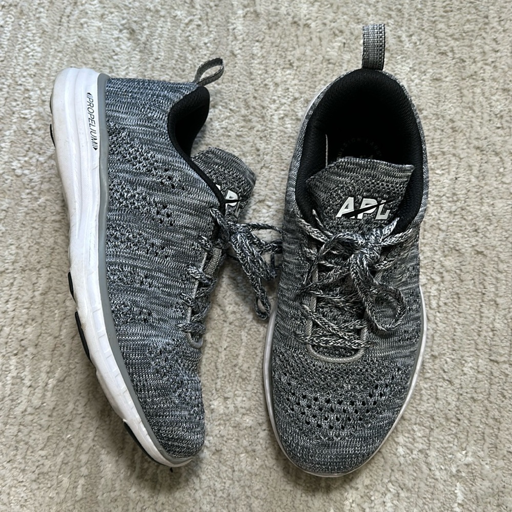 APL Techloom Pro Gray Sneaker